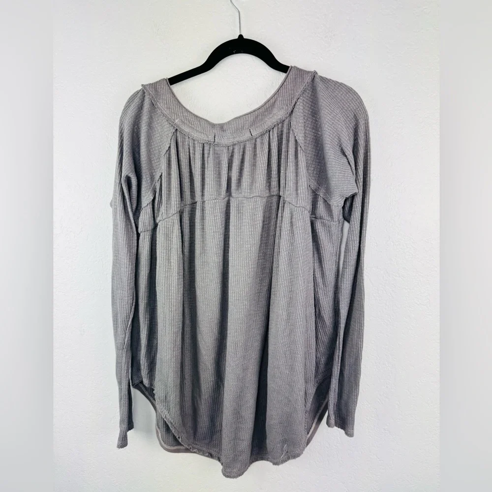 Free People we The Free Sot Must Have Henley Grey Size Large